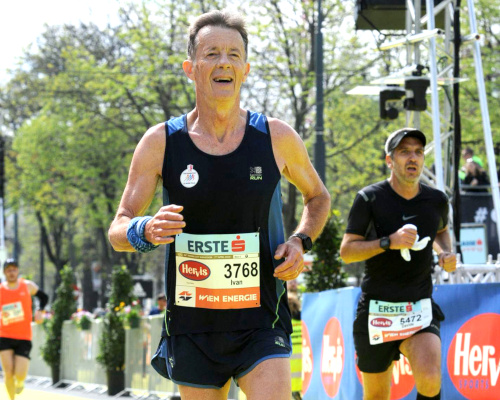 Ivan Milosev aus Kroatien, M65-Altersklassensieger beim VCM 2019 in 3:15:31. Bild: FinisherPix