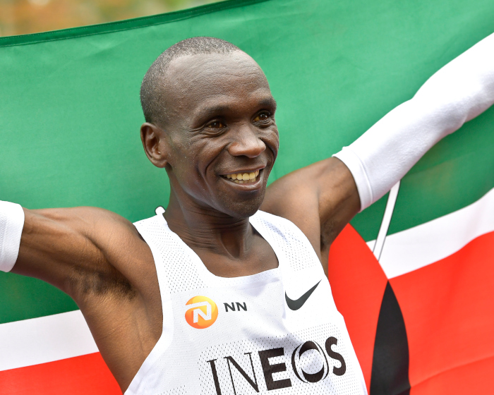 Eliud Kipchoge, hier bei der INEOS 1:59 Challenge in Wien, feierte 2021 seinen zweiten Marathon-Olympiasieg. Bild: VCM / Leo Hagen