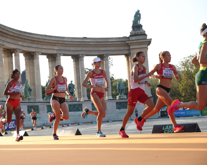 Julia Mayer beim WM-Marathon in Budapest. Bild: ÖLV / Giancarlo Colombo