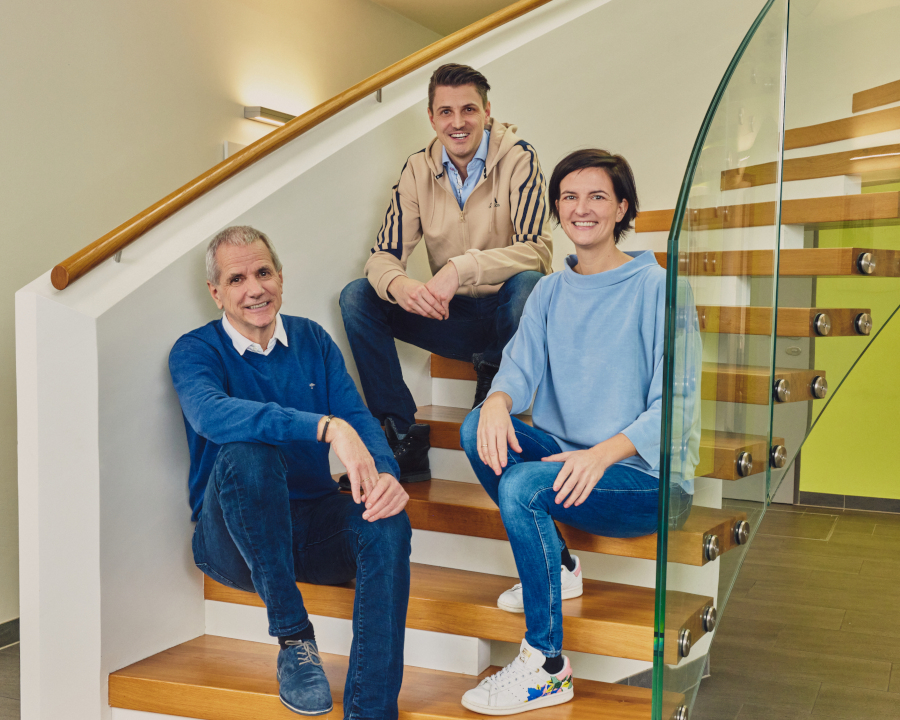 From left: Wolfgang Konrad, Dominik Konrad, Kathrin Widu. Picture: VCM Group / leggou.vision