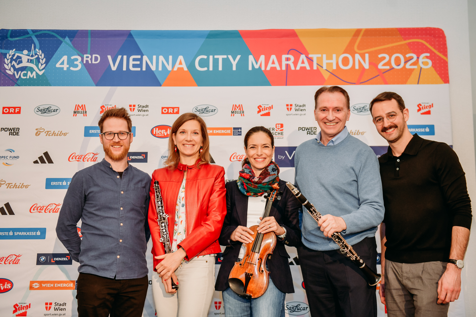 Martin Rainer (WSY), Anna Holzmann (oboe), Iva Steirer (violin), Alexander Vojta (clarinette), Tobias Wögerer (conductor). Photo: VCM / Jenia Symonds
